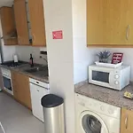 Besthomestay- Lisbon- Garden, Pool & Garage
