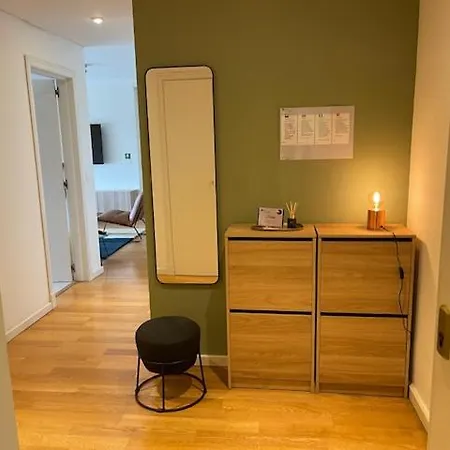 Lejlighed Besthomestay- Lisbon- Garden, Pool & Garage