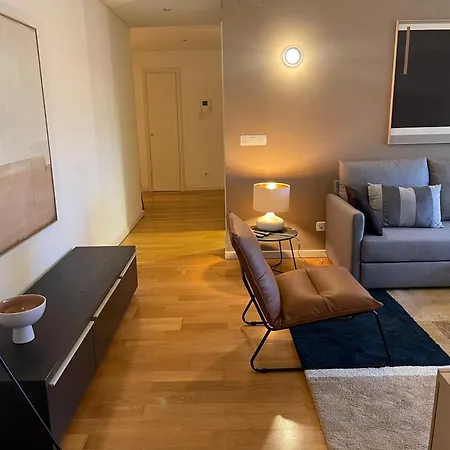 Besthomestay- Lisbon- Garden, Pool & Garage