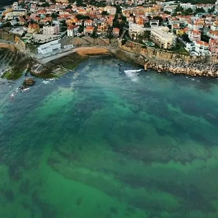 Besthomestay- Lisbon- Garden, Pool & Garage Apartament